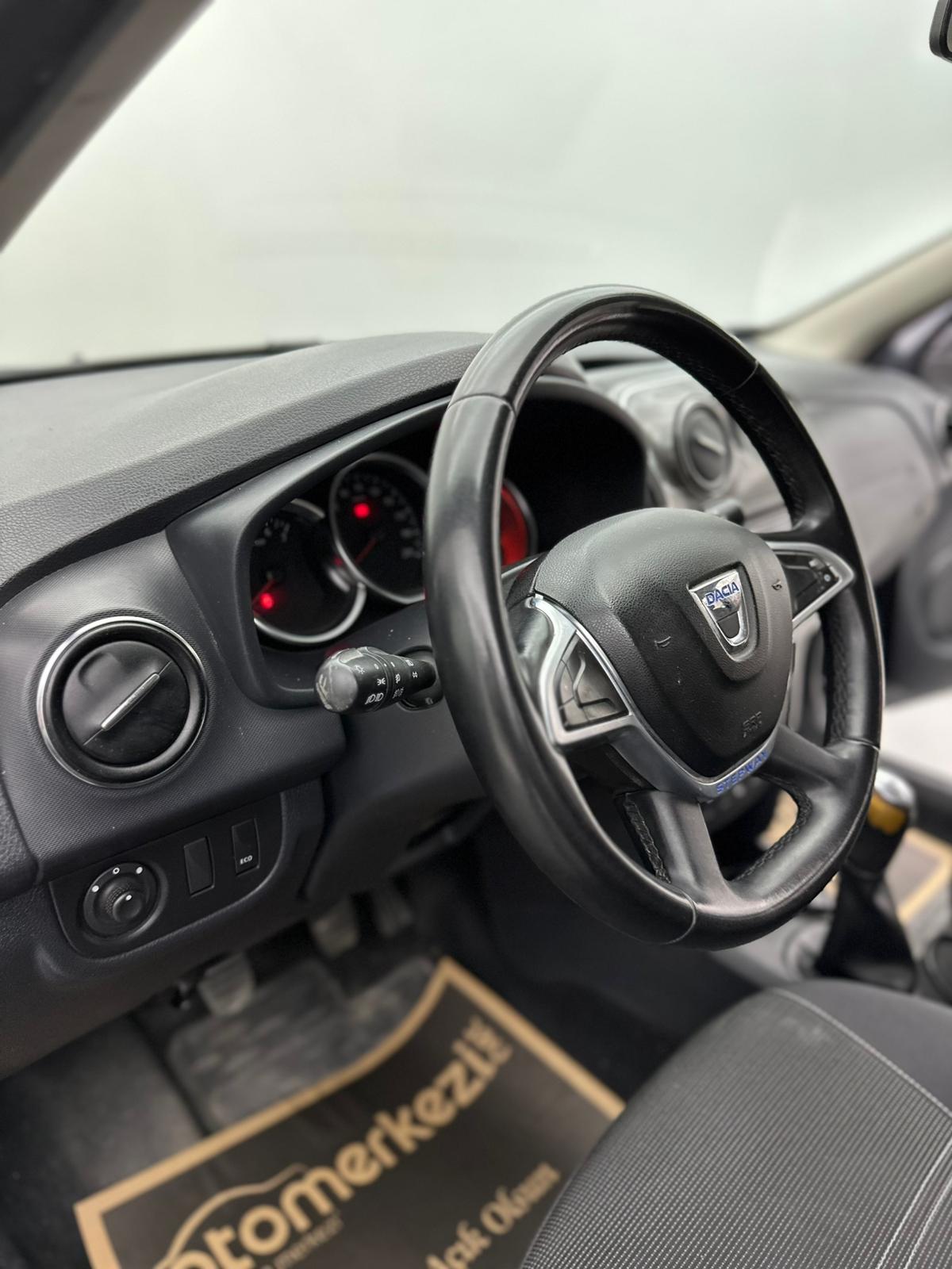 DACIA SANDERO 21